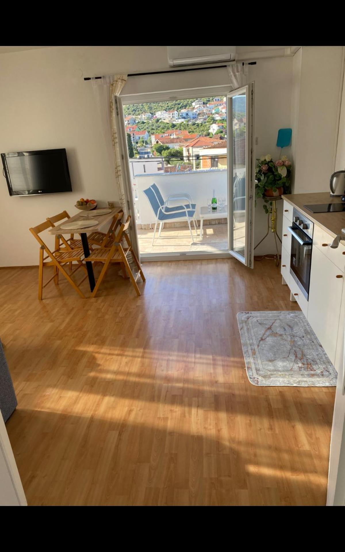 Apartment Remi, Penthouse With Balcony, Free Parking Marina  Exterior foto