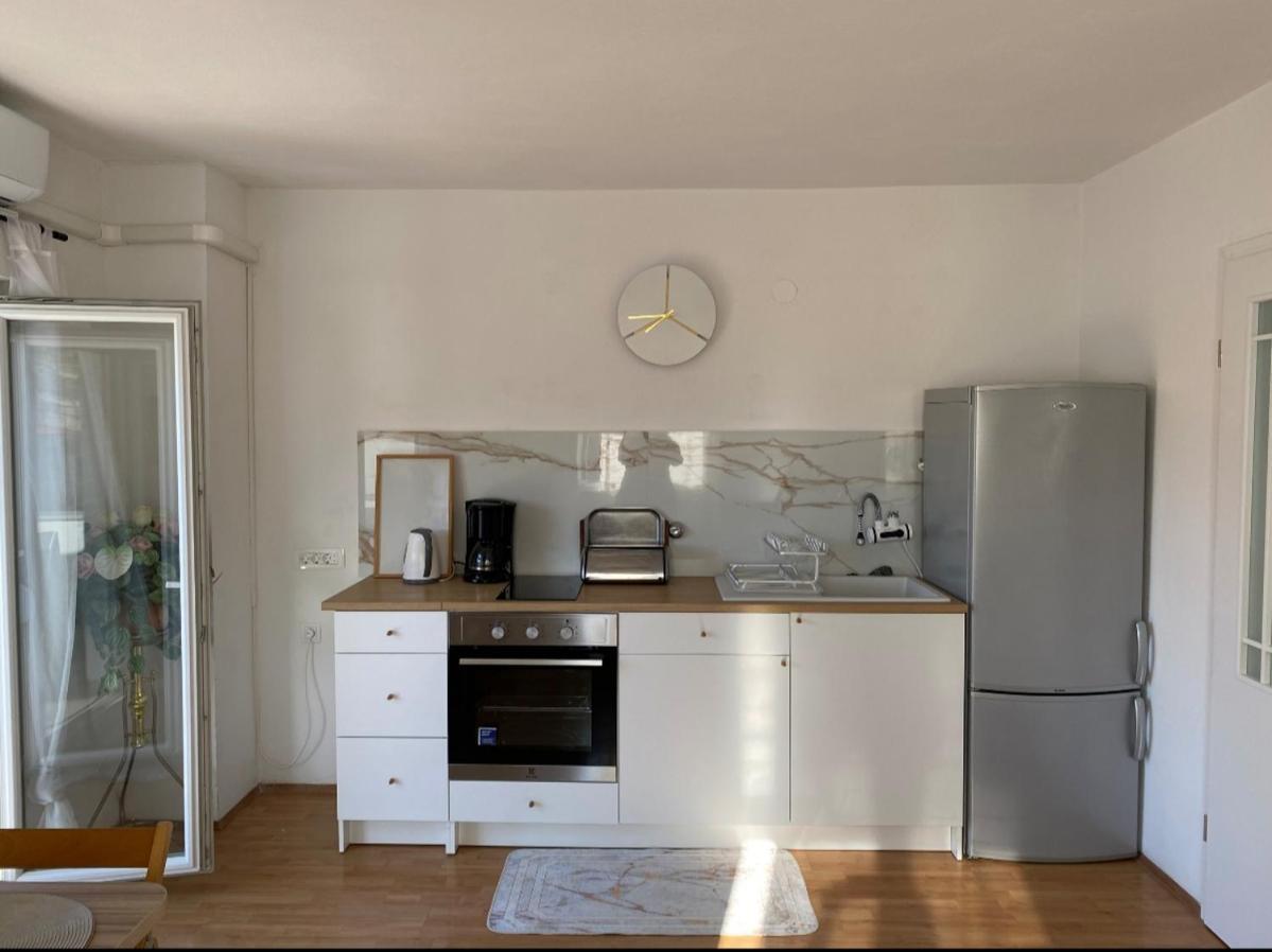 Apartment Remi, Penthouse With Balcony, Free Parking Marina  Exterior foto